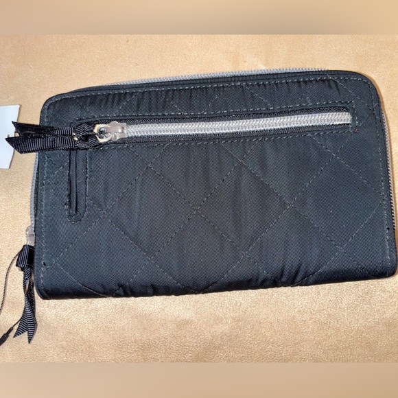 Vera Bradley RFID Turnlock Wallet - Picture 2 of 6